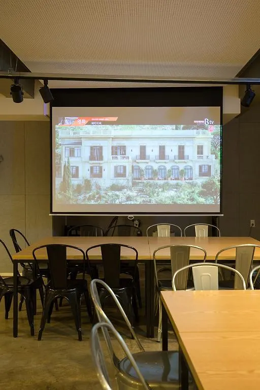 Story In Jeju Guesthouse Seogwipo Hostel